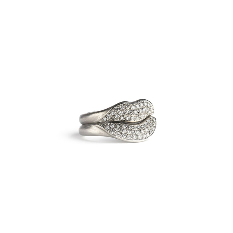 Platinum and Diamond Lips Rings