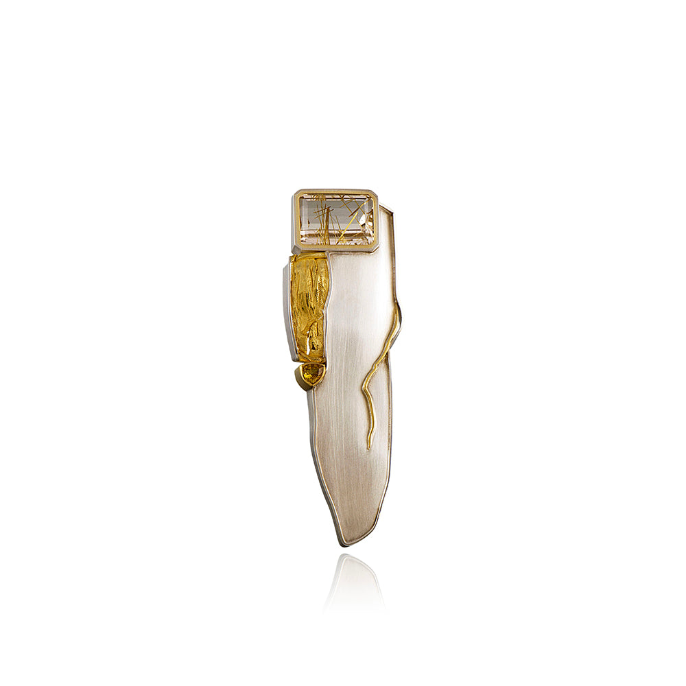 deloro brooch
