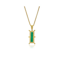 Emerald pendant with diamond