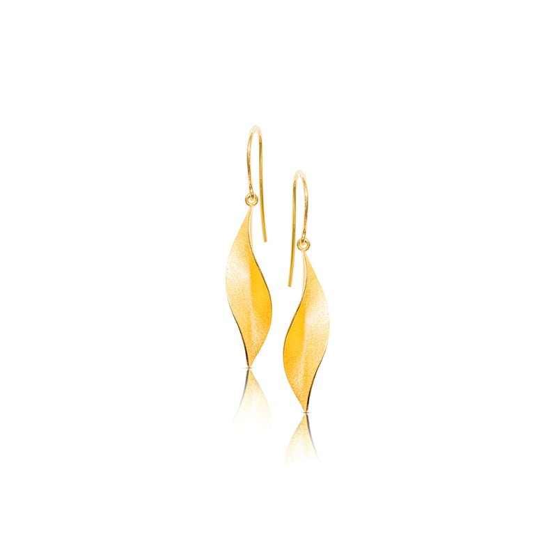 Single Leaf Earring in 18K Gold