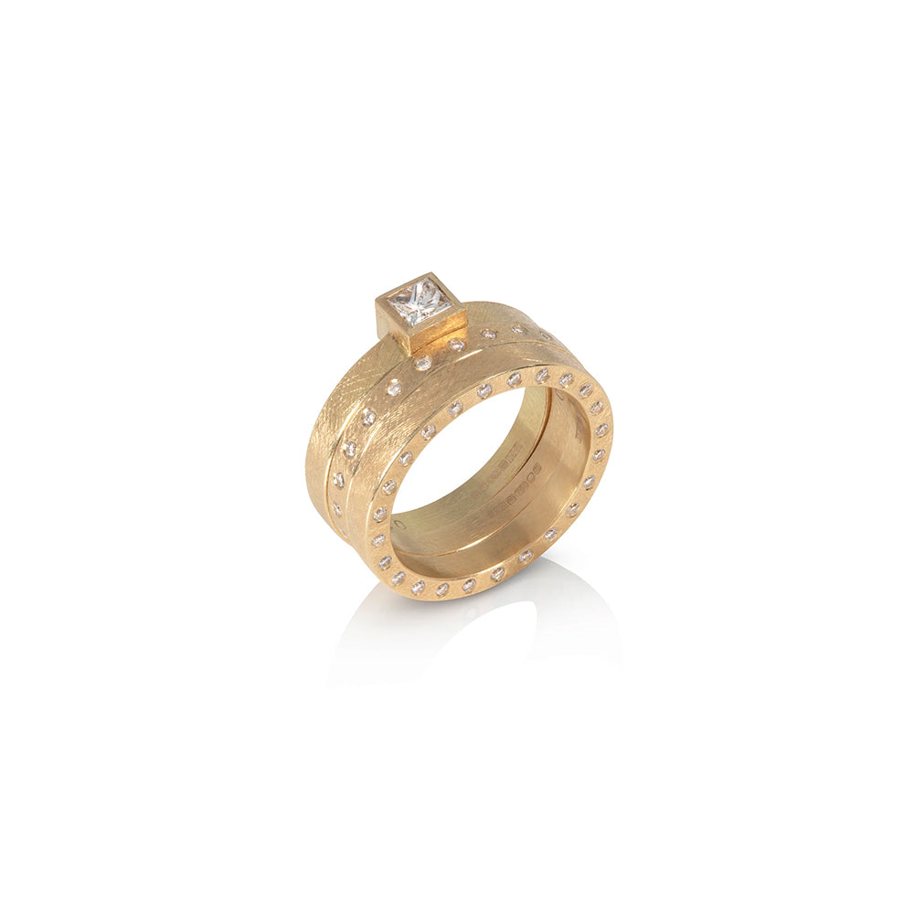 18K Yellow Gold Diamond Band